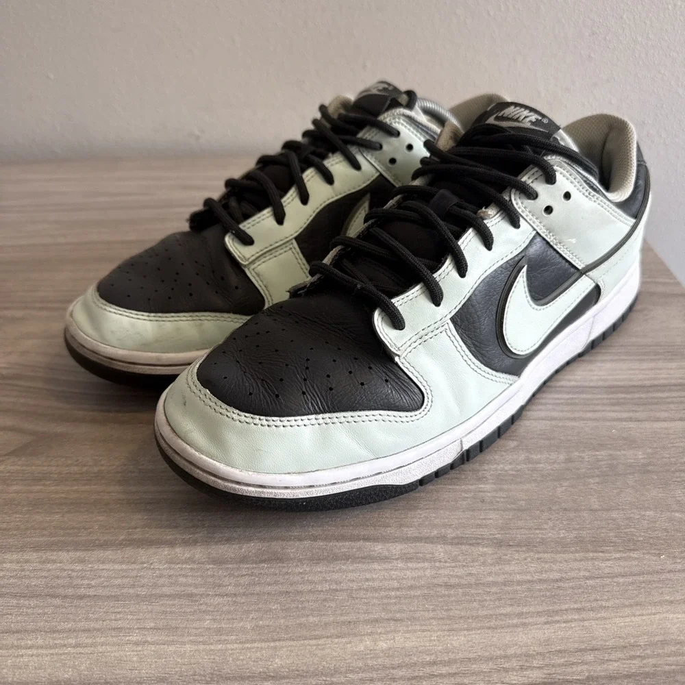Nike Dunk Low Retro PRM FZ1670-001 Dk Smoke Grey / Barely Green Men's Size 11.5